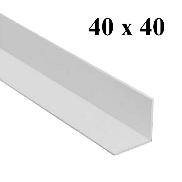 1 x White Rigid Angle 40mm x 40mm x 1 Metre  (0651)